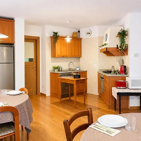 Lhousing - Ideale Per Famiglie E Gruppi Apartament Asiago